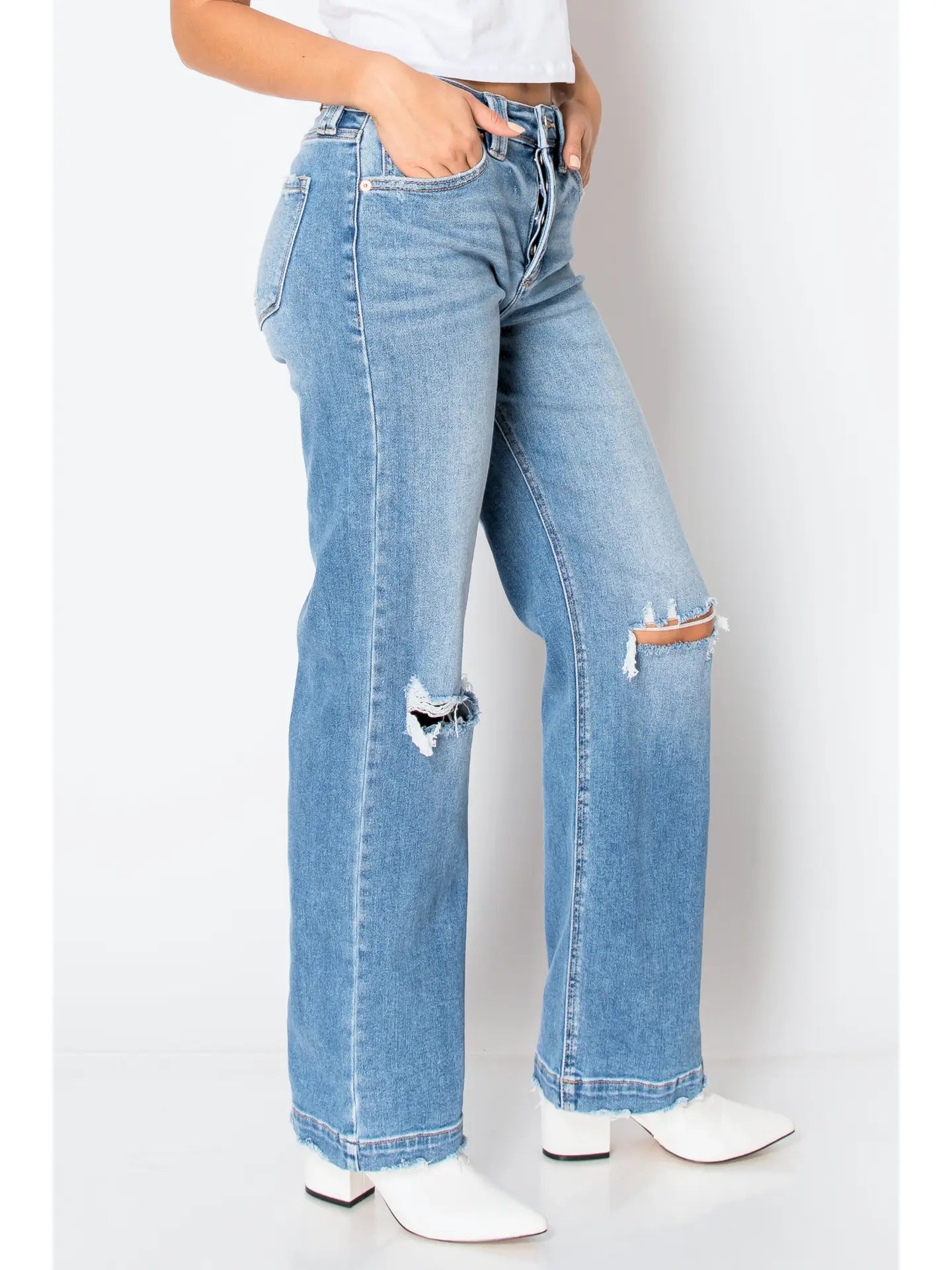 Relaxed Straight Leg Jeans