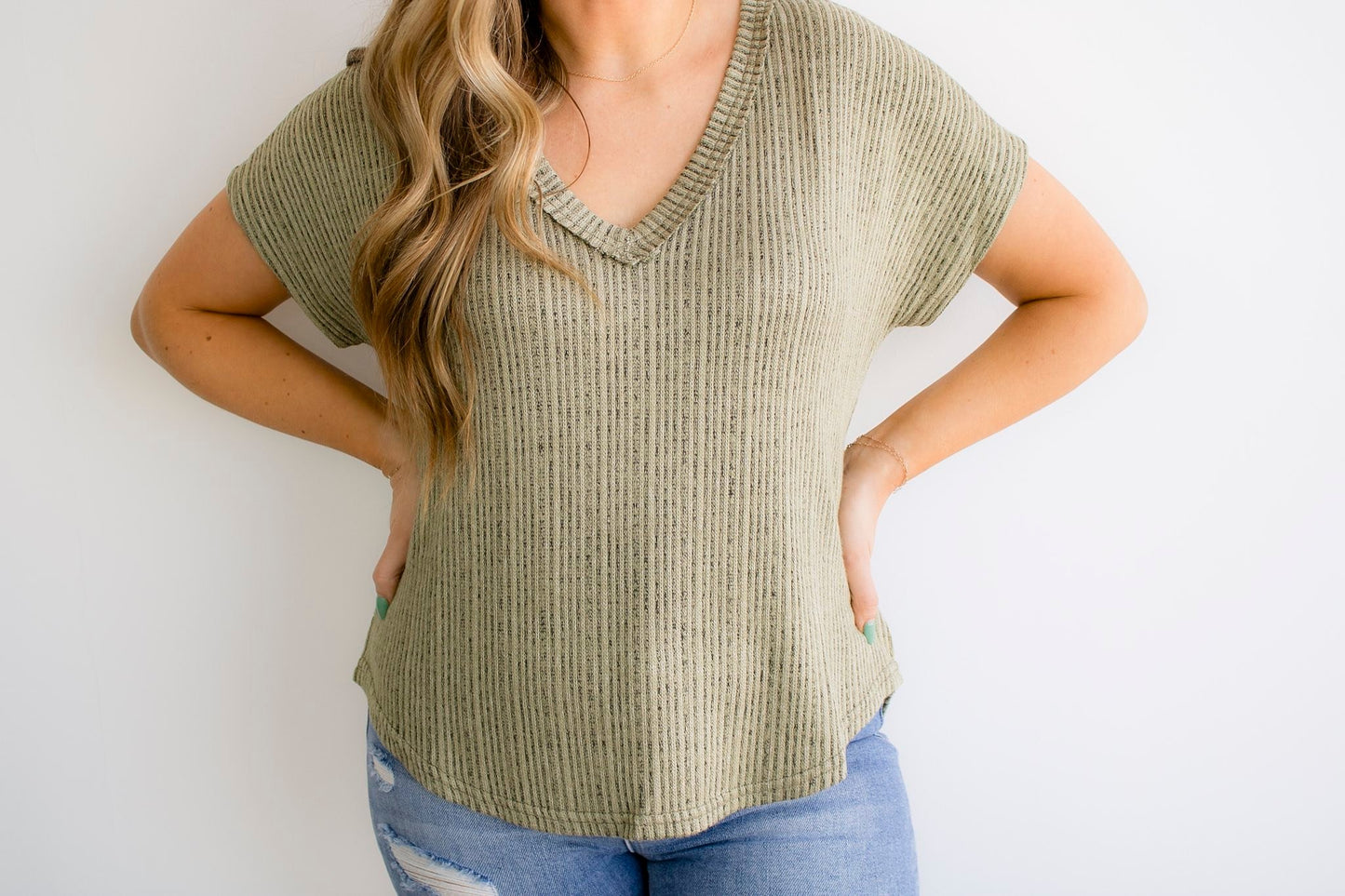 Extended Shoulder Rib Knit Blouse