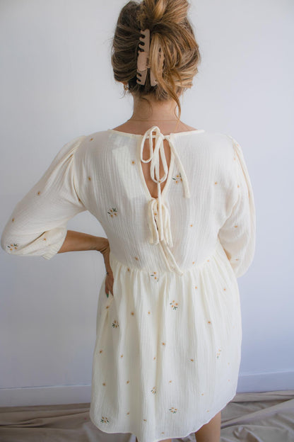3/4 Sleeve Floral Emroidered Dress