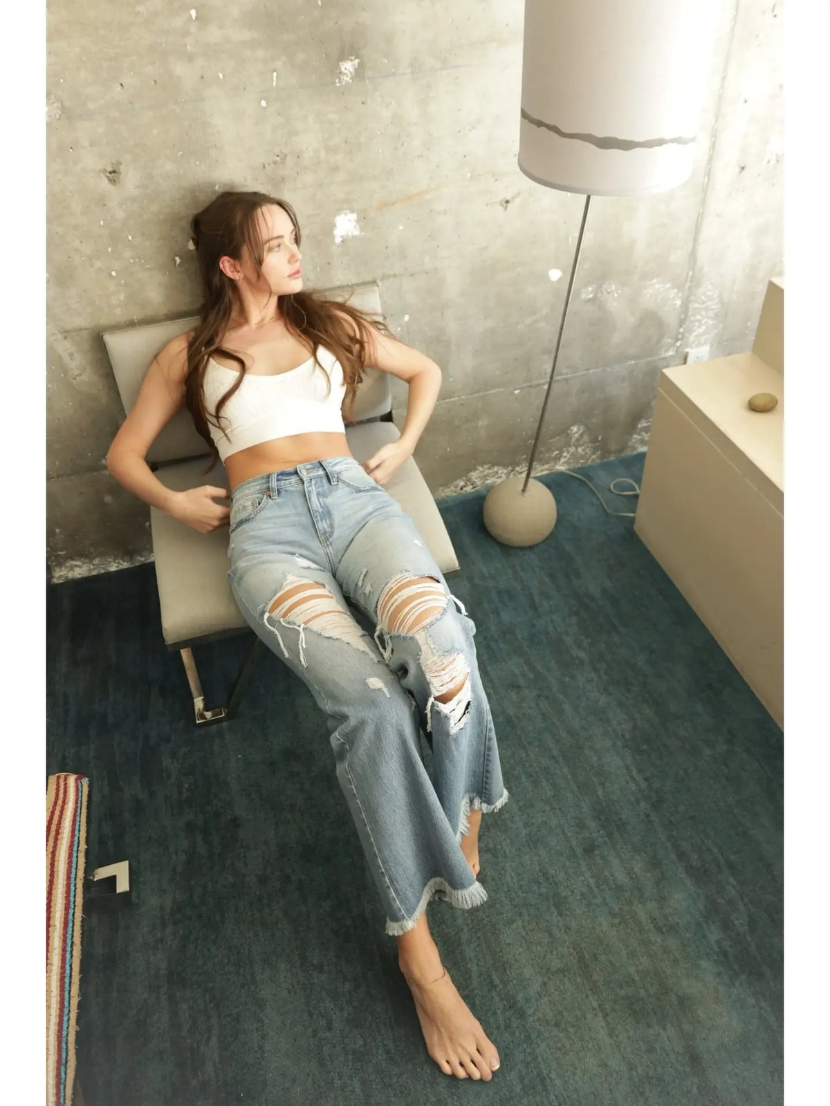 Distressed Wide Leg Jeans