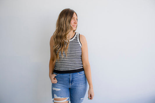 Contrast Knit Sleeveless Pullover Sweater Vest